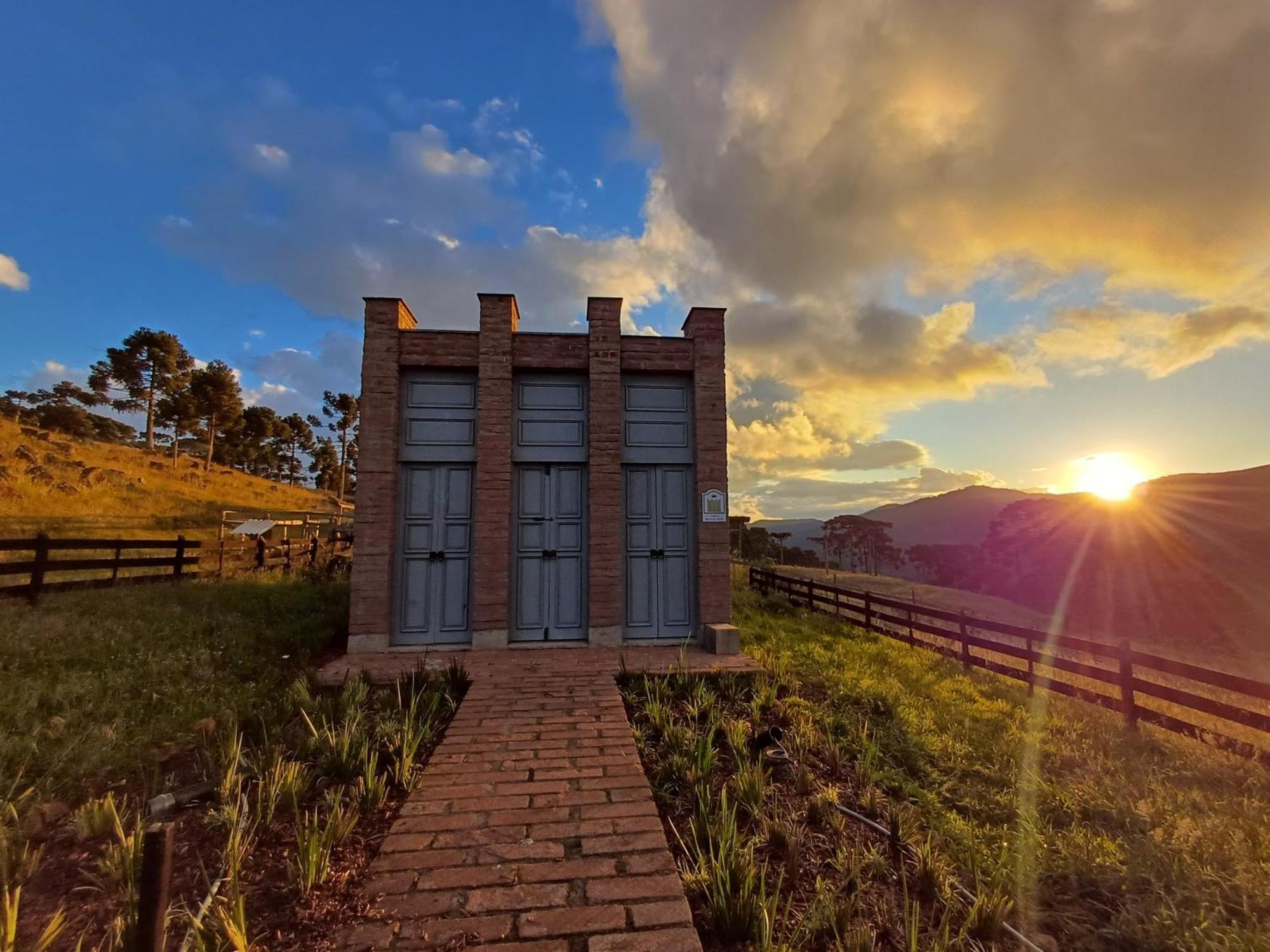 Monte Siao Chateau Урубиси Экстерьер фото